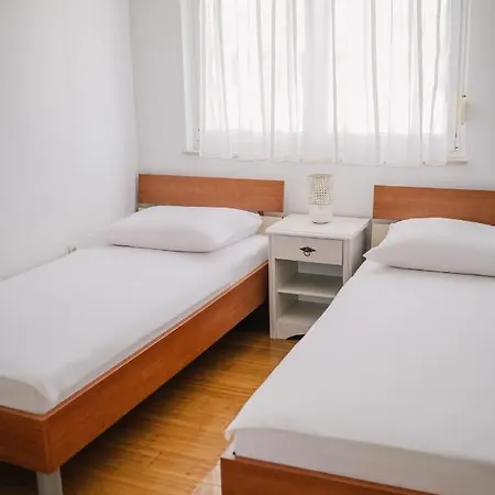 Apartment Petra